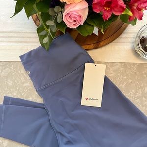 Lululemon Wunder Under Train HIgh Rise, 28”, size 10, NWT